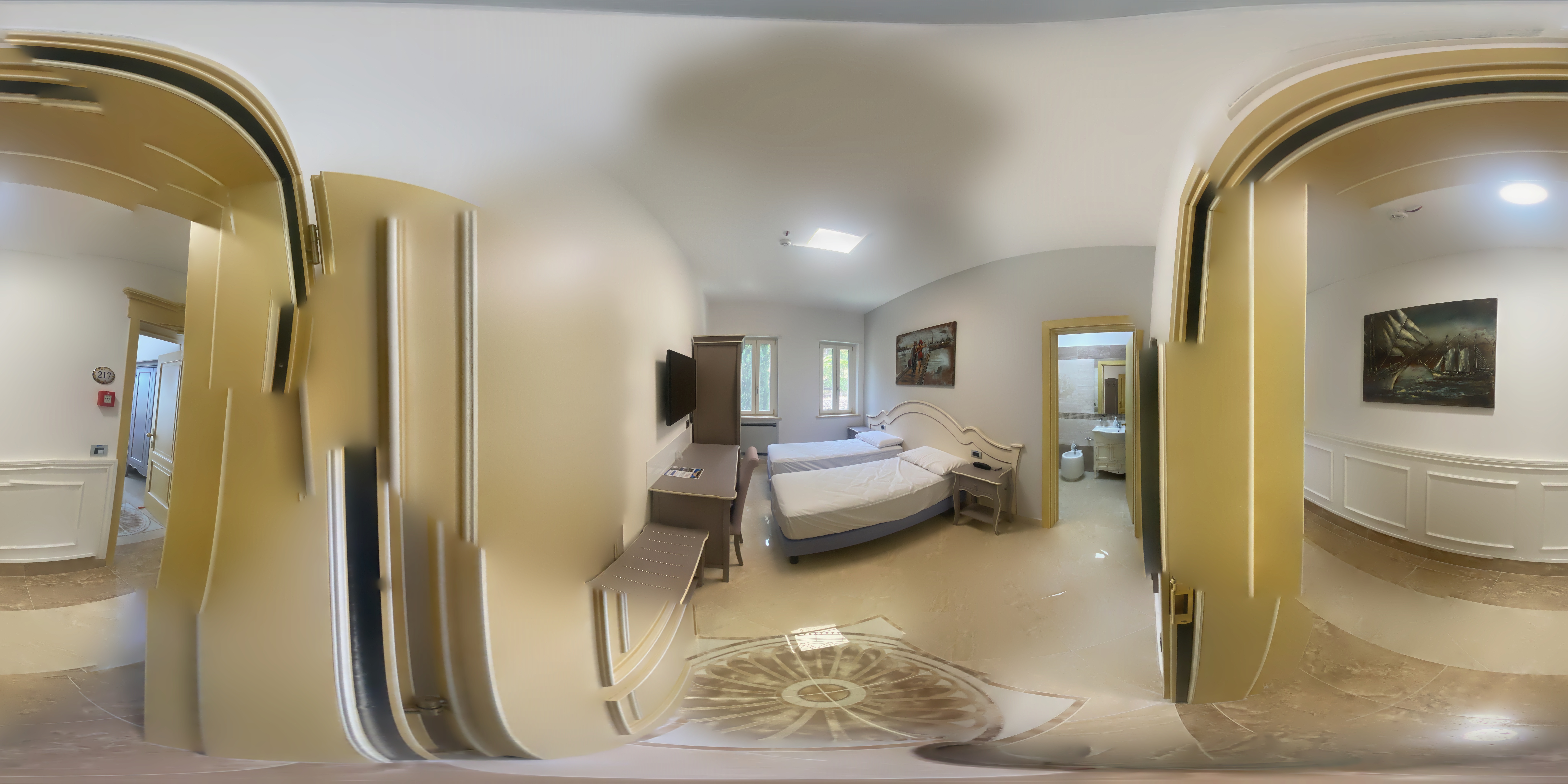 Tour 360°