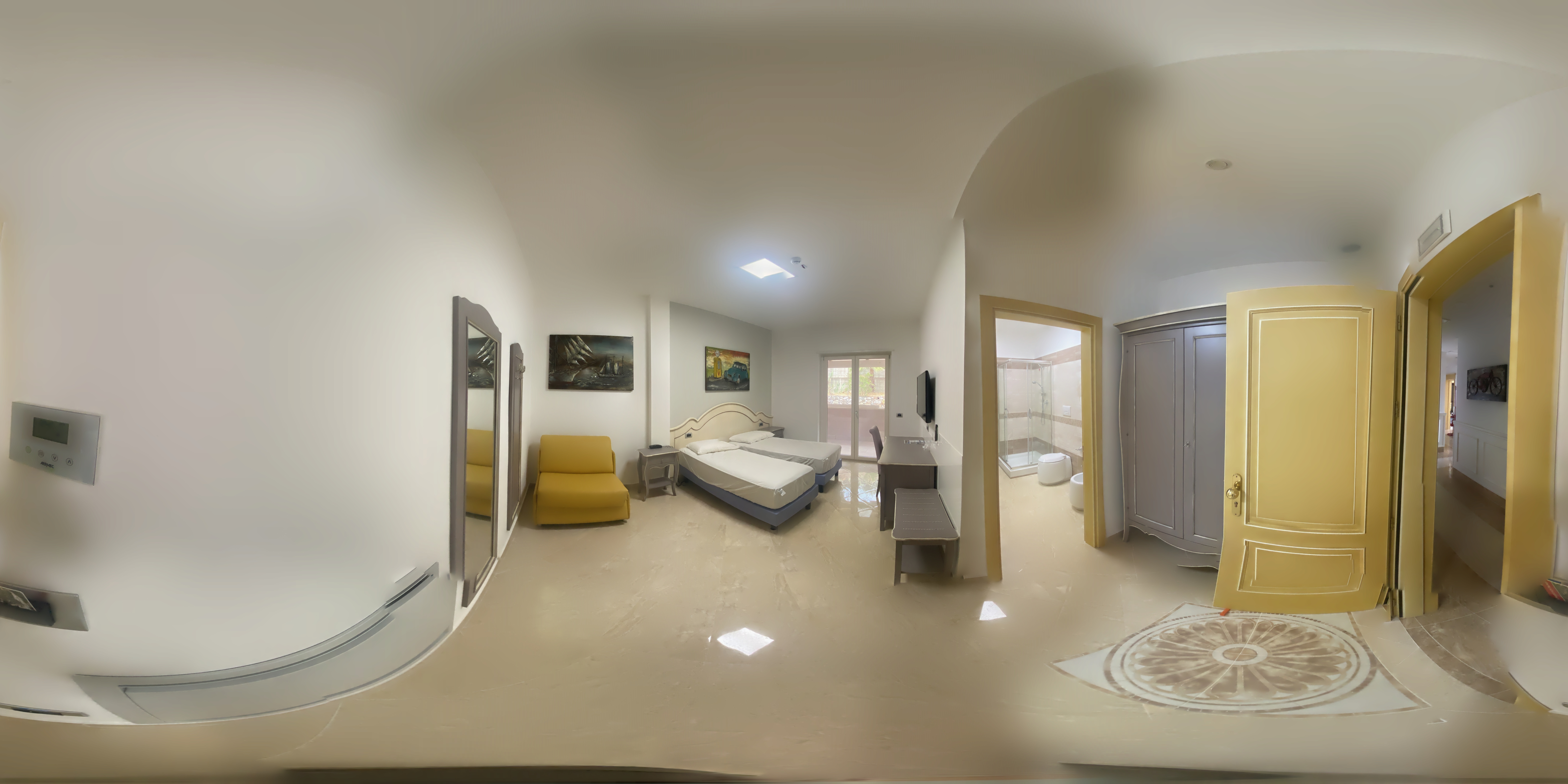 Tour 360°