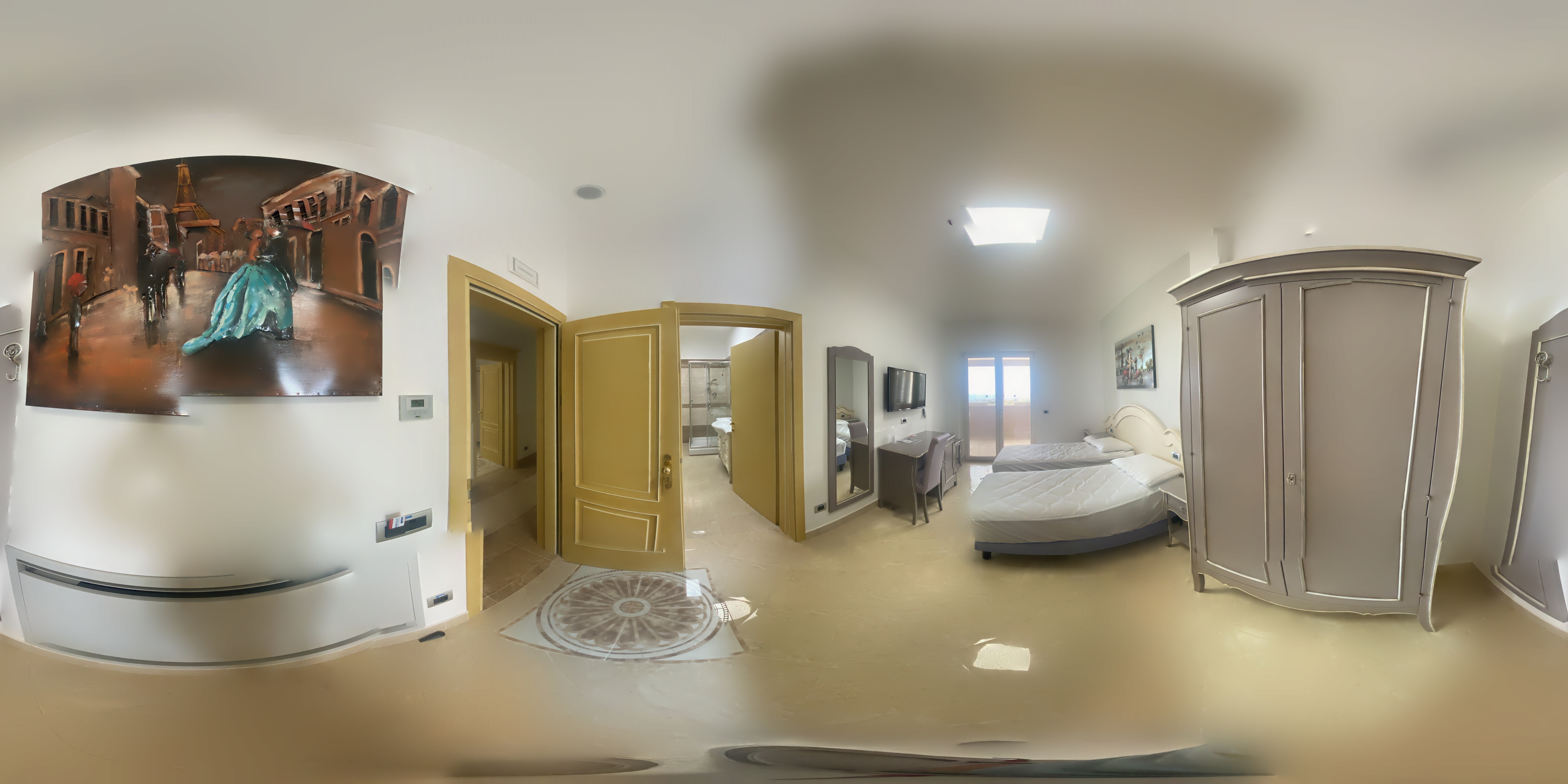 Tour 360°